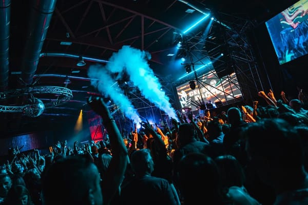 venerdì 10 aprile a dalle 20.00 CEGHEDACCIO, 33 ANNI A 33 GIRI: TORNA IL GRANDE ALLA FIERA DI UDINE