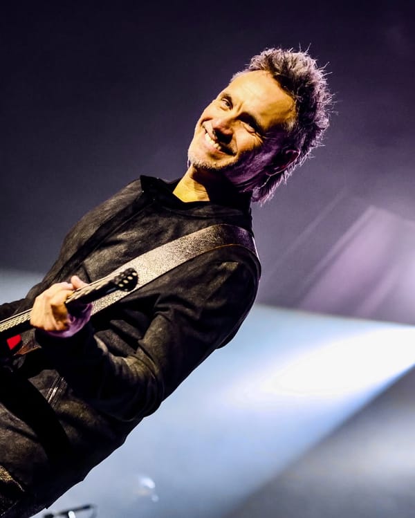 NEK - Domenica 26 luglio la star del pop italiano in concerto al Parco delle Rose di Grado
