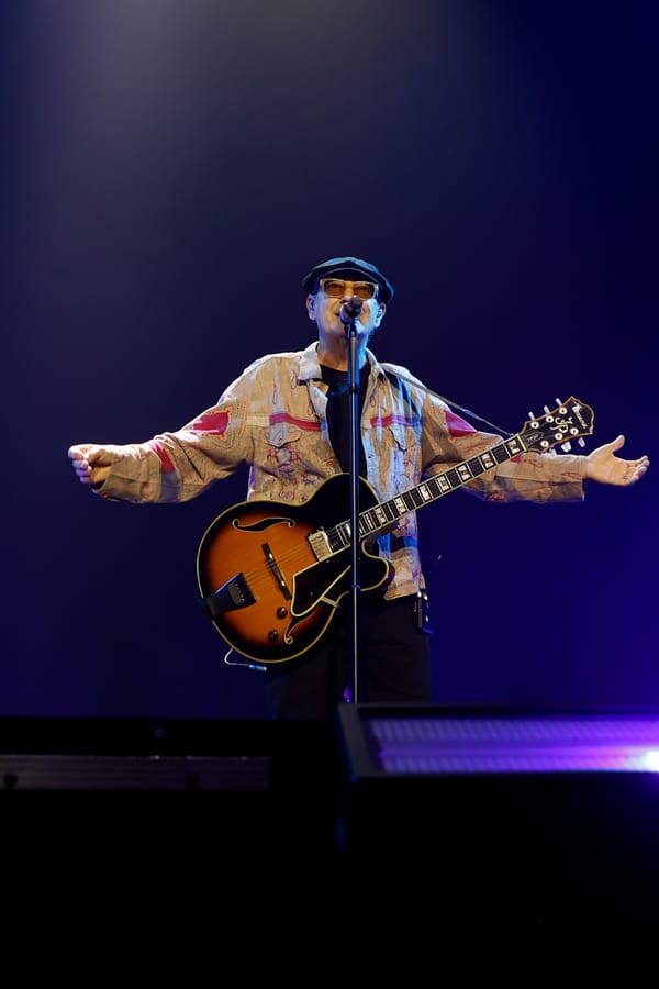 LUCA CARBONI - Il cantautore bolognese venerdì 10 luglio in concerto a Villa Manin