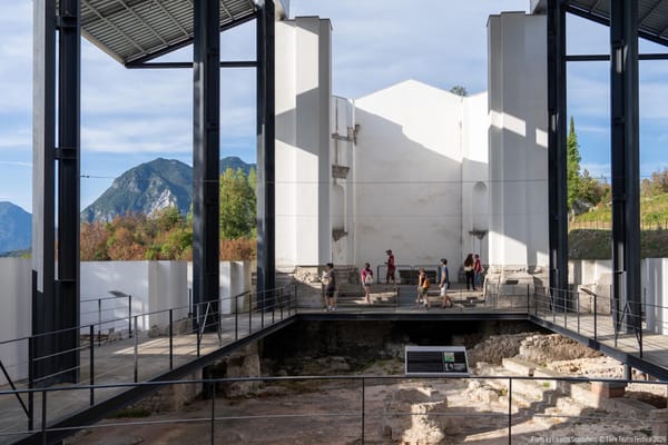 Il programma della giornata di mercoledì 26 agosto al festival di Osoppo IL TIERE TEATRO FESTIVAL GUARDA AL FUTURO: DOMANI IL PALCO È DEI GIOVANI CON “ARCHÈ”